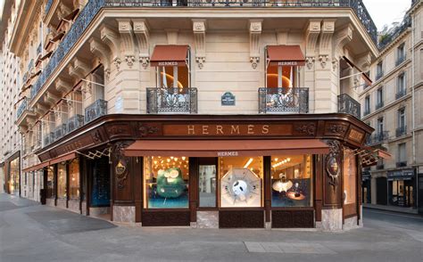 hermes shop front